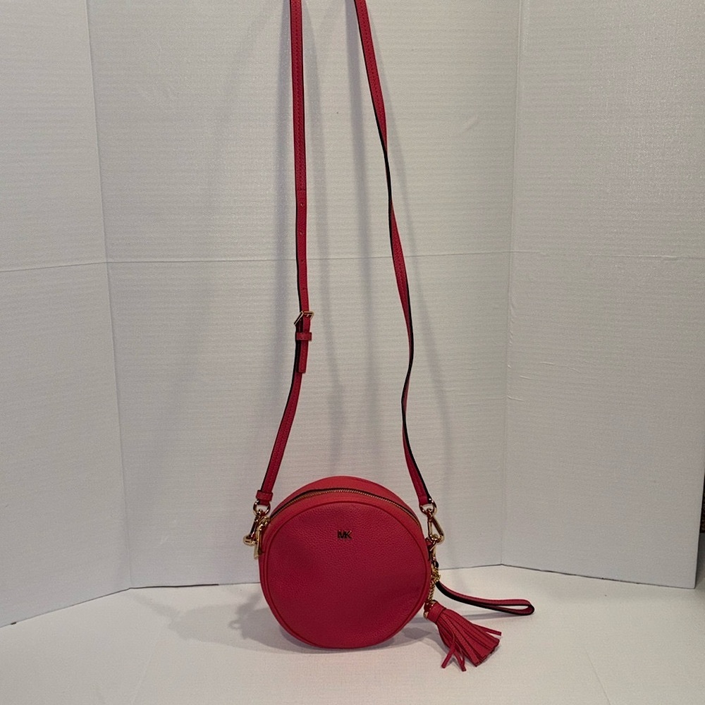 MICHAEL KORS CORAL PINK CROSSBODY BAG